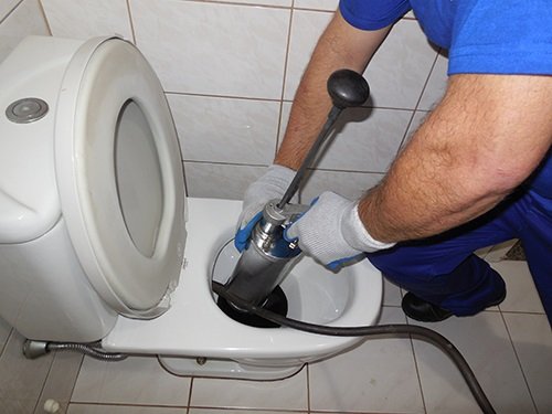 Desentupimento de vaso sanitário em Curitiba
